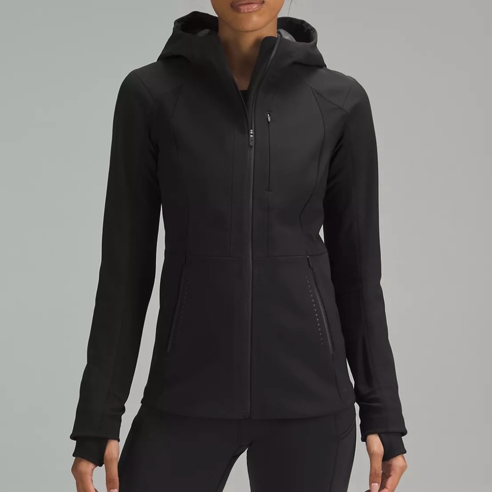 LULULEMON🖤ATHLETIC BLACK JACKET CROSS CHILL NEW!